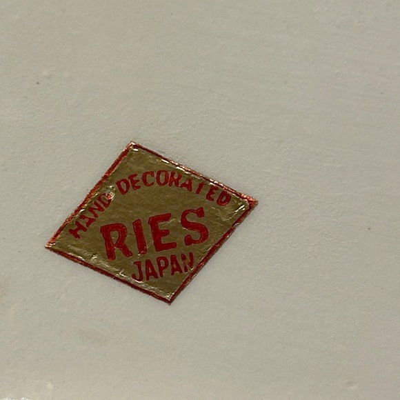 Vintage Nude Decanter Lady on Sofa - Risqué Japan with 4-cups - Picture 10 of 10